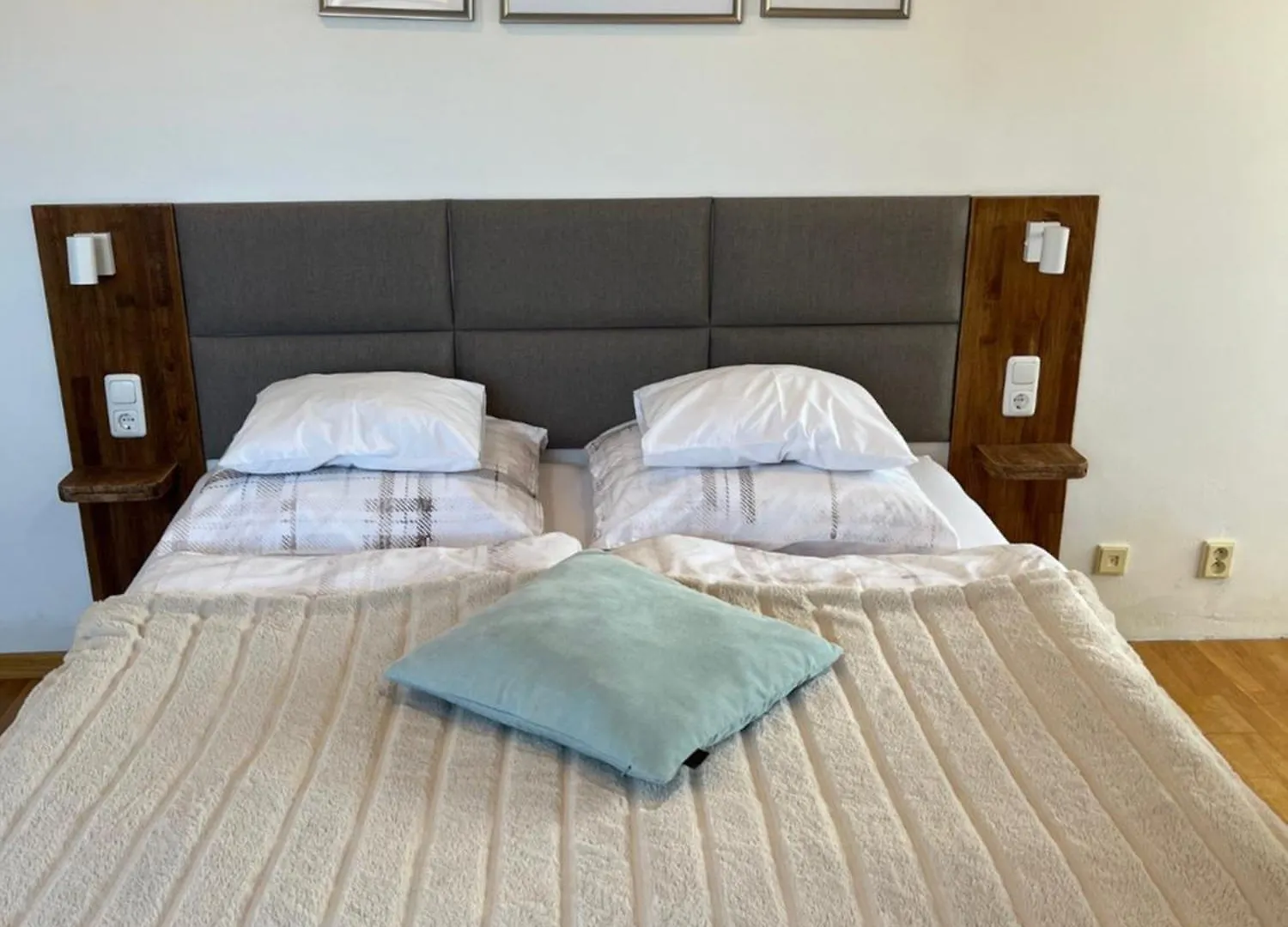Residence Sarka Praha 0*,