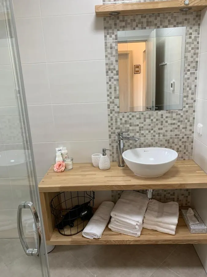 Residence Sarka Praga 0*,