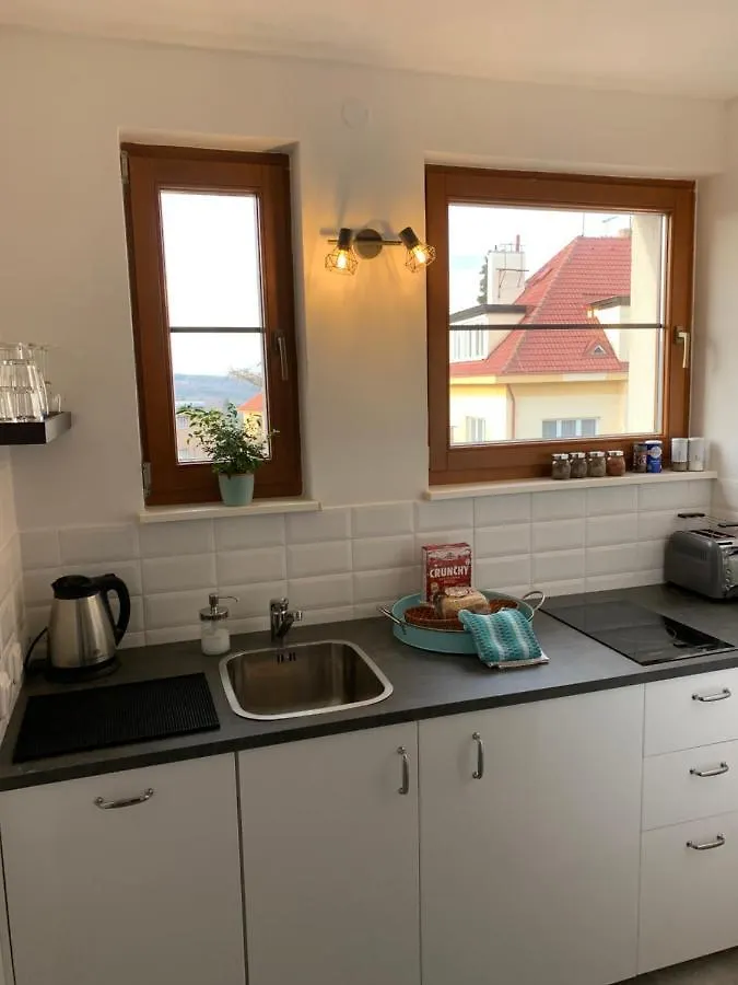 Residence Sarka Prag 0*,